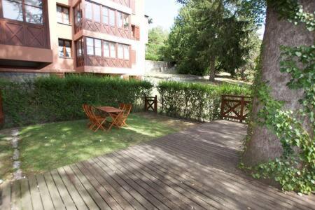 Apartamento Con Jardin - Montana Park Enveitg Εξωτερικό φωτογραφία